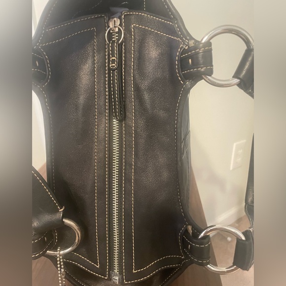 Coach Soho XL Double Handle Black Full Leather Contrast Stitch Tote - EUC - Picture 13 of 15